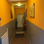 Best-preis Stadtoase 2x Gemuetliche Bis 8 Personen Wlan Vollausstattung Nur Einzelbetten Direkt Im Zentrum * Salzwedel