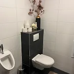 Best-preis Stadtoase 2x Gemuetliche Bis 8 Personen Wlan Vollausstattung Nur Einzelbetten Direkt Im Zentrum Lejlighed Salzwedel