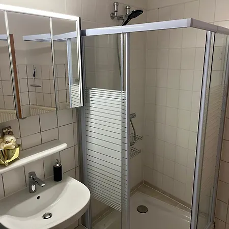 Apartmán Best-preis Stadtoase 2x Gemuetliche Bis 8 Personen Wlan Vollausstattung Nur Einzelbetten Direkt Im Zentrum Salzwedel