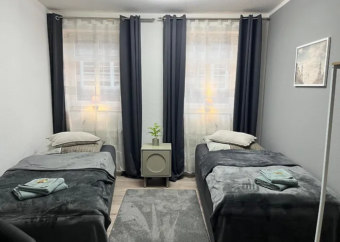 Best-preis Stadtoase 2x Gemuetliche Bis 8 Personen Wlan Vollausstattung Nur Einzelbetten Direkt Im Zentrum Salzwedel