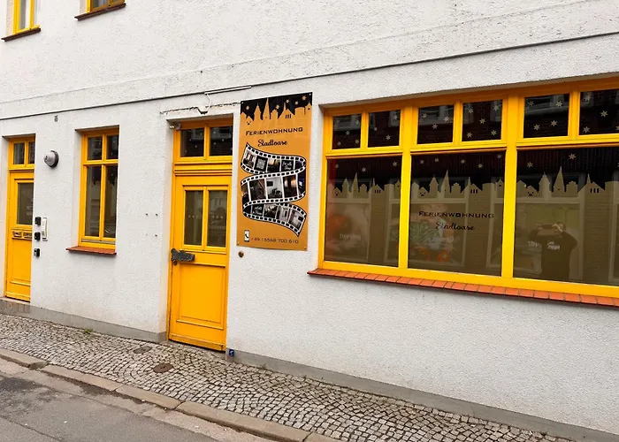 Best-preis Stadtoase 2x Gemuetliche Bis 8 Personen Wlan Vollausstattung Nur Einzelbetten Direkt Im Zentrum Lägenhet Salzwedel